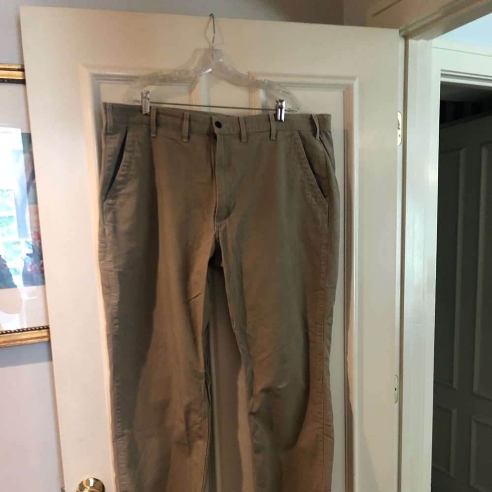 LIKE NEW CARHARTT pants.